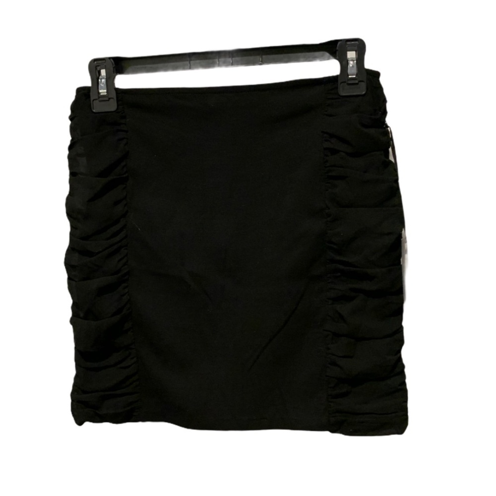 4SI3NNA Jaylen Mini Skirt Black